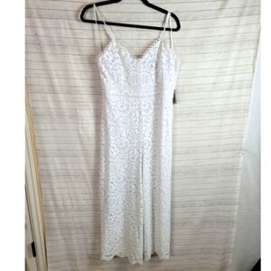 EXPRESS WHITE FLORAL WIDE LEG JUMPSUIT, SZ MEDIUN